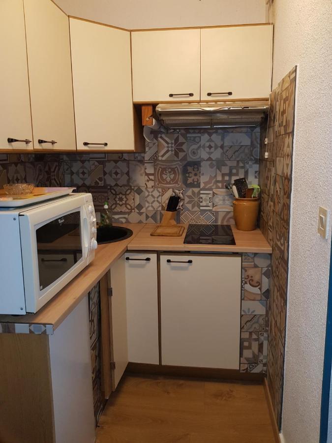 Appartement Avec Agreable Loggia Dans Residence Privee Fréjus Zewnętrze zdjęcie